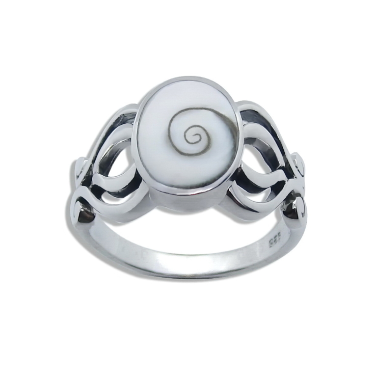 Silver Wavy Ring with Oval Shiva shell.