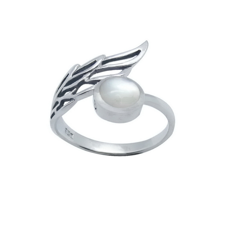Silver Wing Ring with Mother of Pearl.