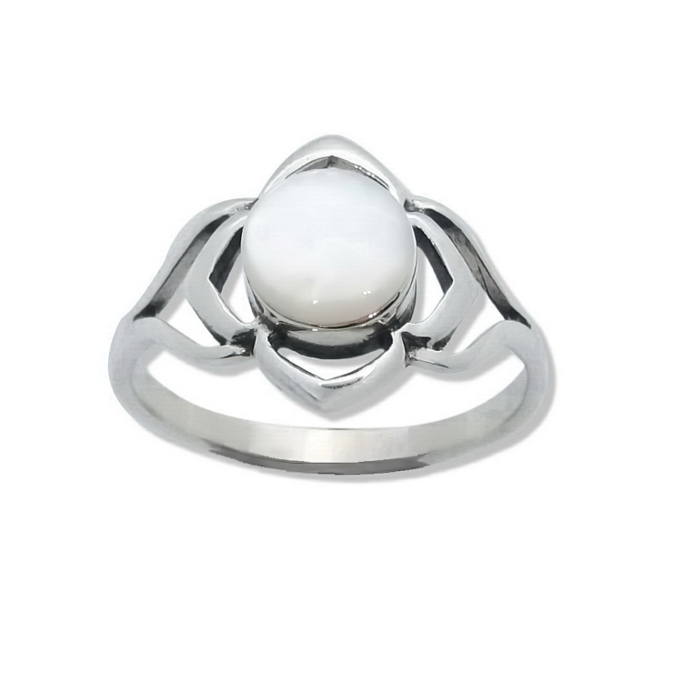 Silver Flower Filigree Ring with Mother of Pearl.